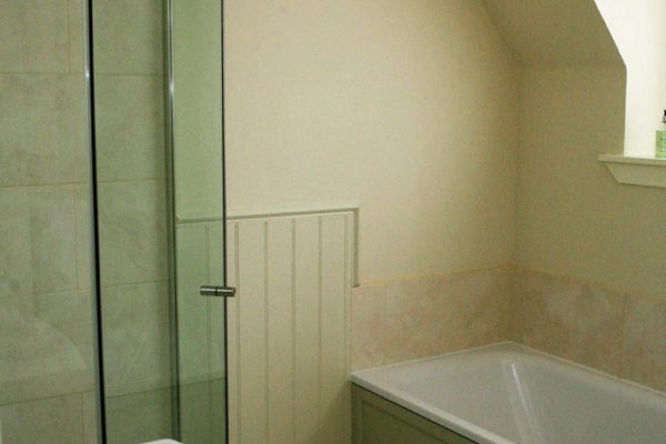 bathroom-687x1030